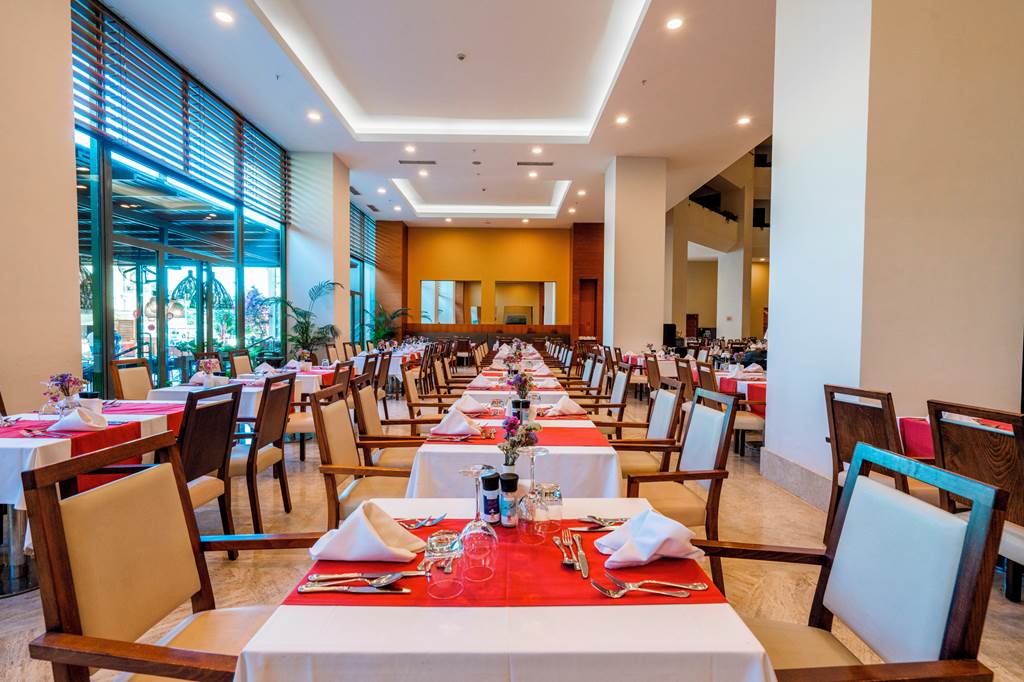 AYT_75817_Arum_Barut_Collection_1123_40.jpg