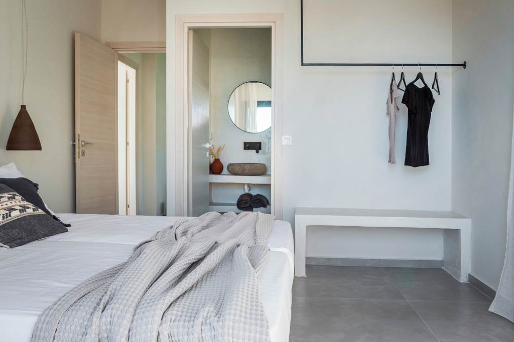 EFL_86464_Villa_Olive_Bay_View_1123_14.jpg