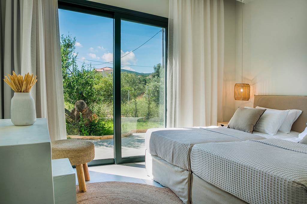 EFL_86463_Villa_Stefanos_1123_18.jpg