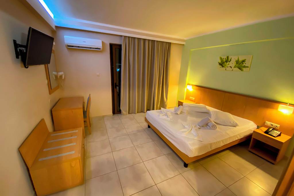 KGS_82532_Imperial_Hotel_Kos_0623_07.jpg