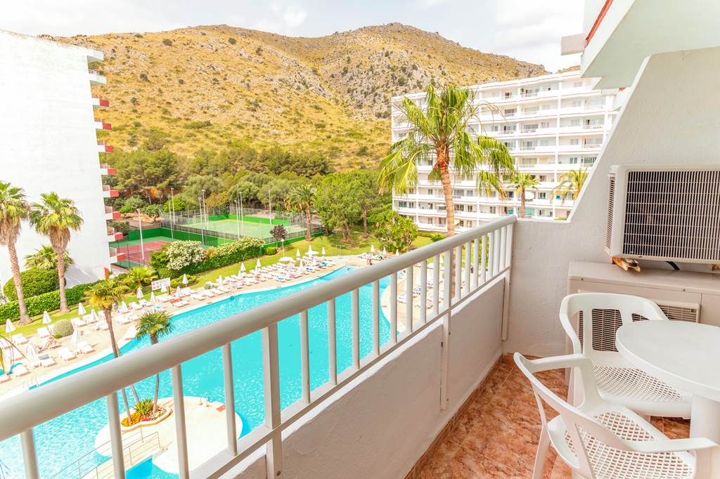 PMI_70652_Siesta_Apartments_0619_46.jpg