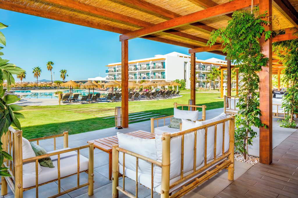 FAO_83059_AP_Cabanas_Beach_&_Nature_1223_05.jpg