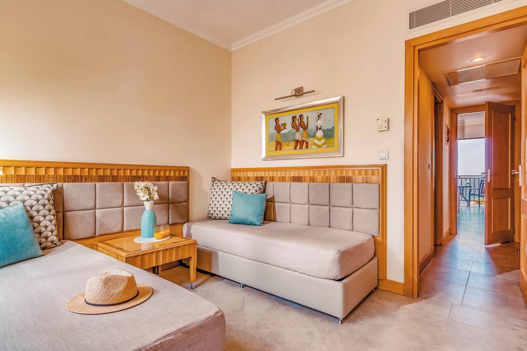 RHO_69364_Lindos_Imperial_Resort_&_Spa_0719_28.jpg