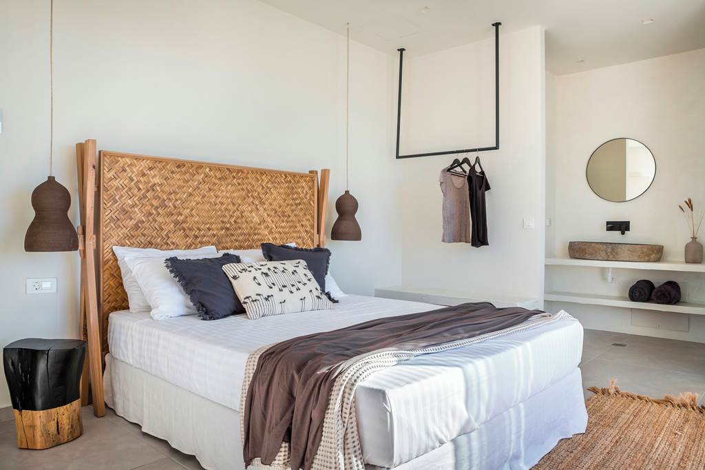 EFL_86464_Villa_Olive_Bay_View_1123_12.jpg