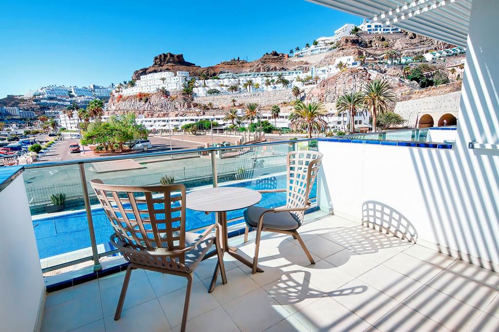 LPA_69515_Morasol_Suites_1124_13.jpg