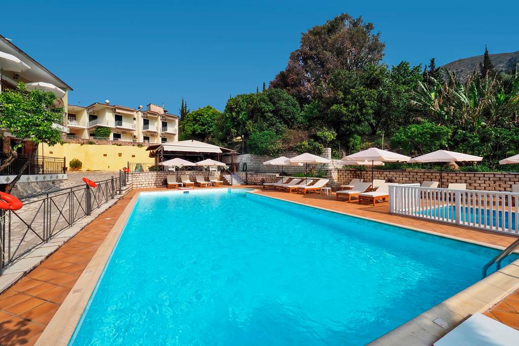 PVK_80578_Bella_Vista_Hotel_&_Apartments_1123_06.jpg