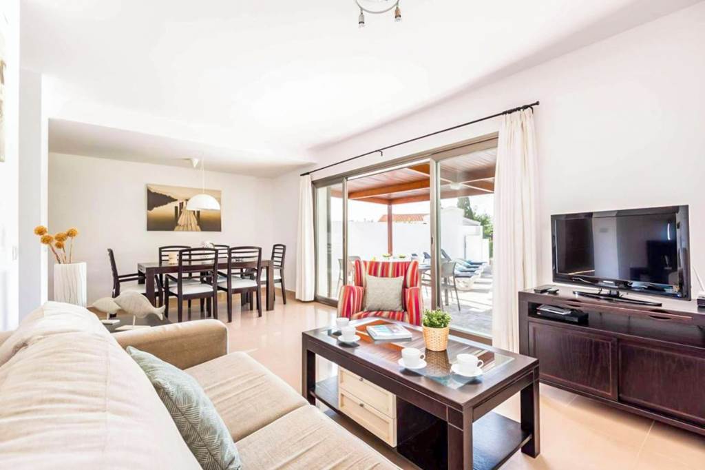 MAH_85669_Villa_Opal_1123_01.jpg