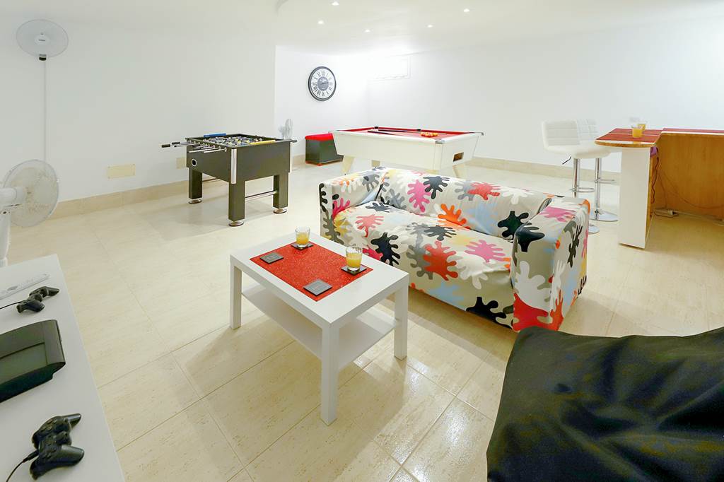 ACE_84978_villa_las_vegas_0123_03.jpg