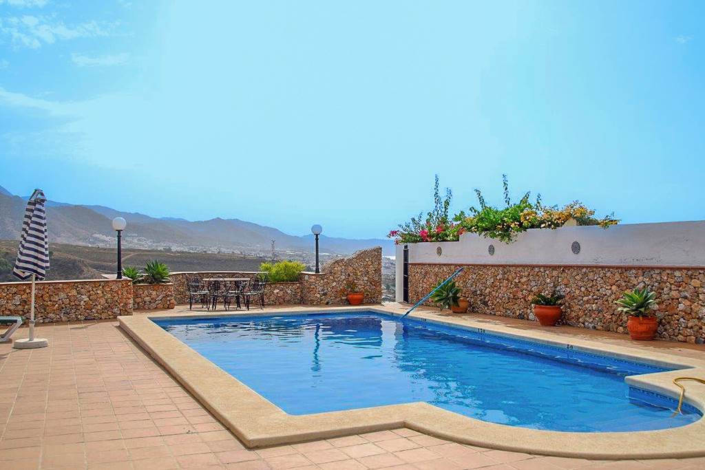 AGP_86756_Villa_Andrea_Nerja_1223_10.jpg