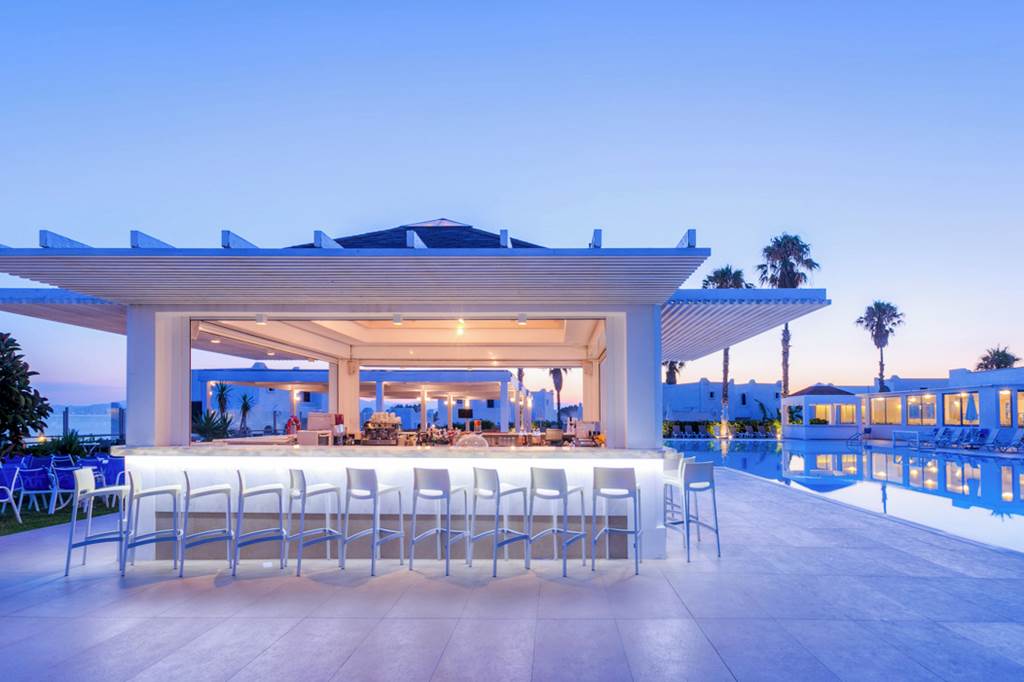 KGS_81717_Aeolos_Beach_Premium_Bungalows_0120_12.jpg