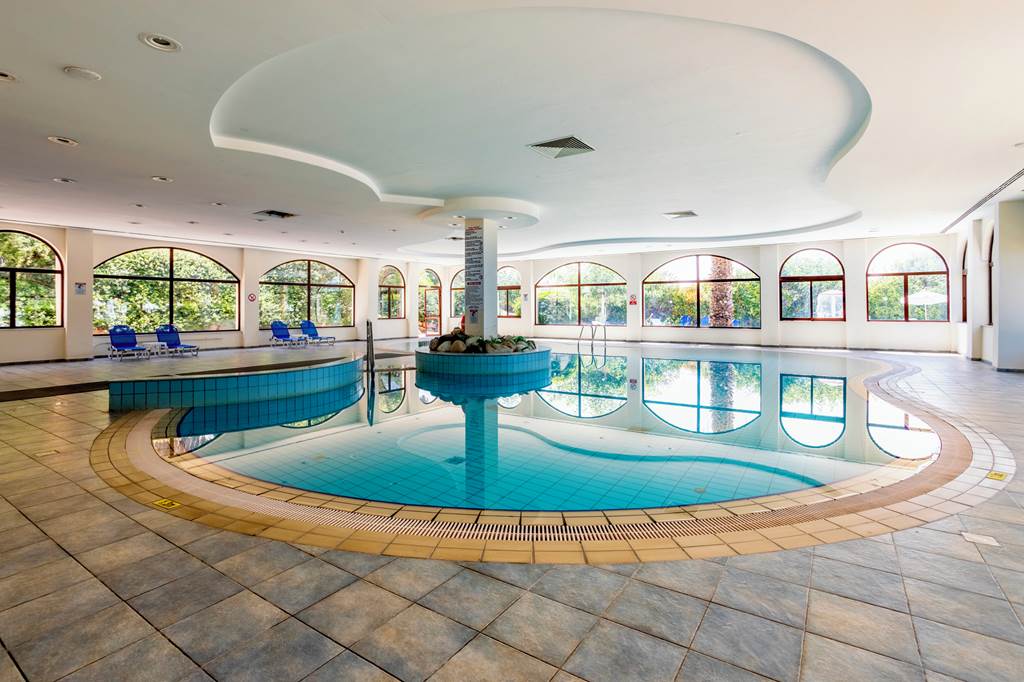 PFO_68785_Avanti_Holiday_Village_0824_01.jpg