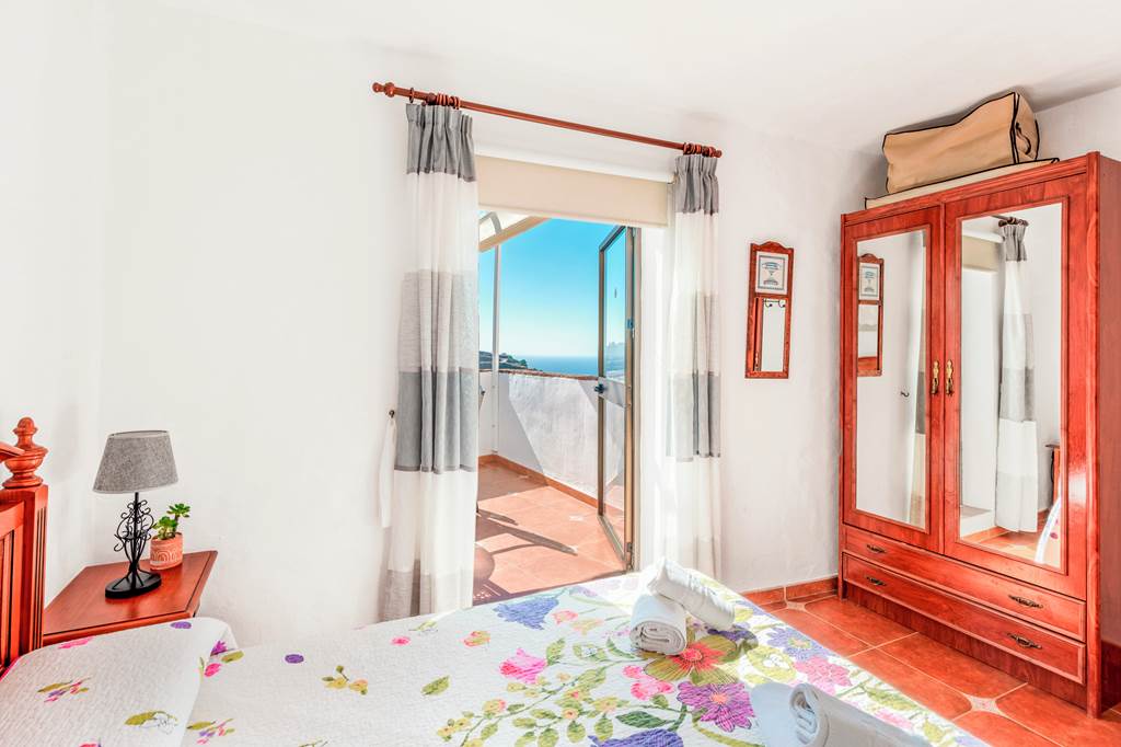 AGP_84818_Villa_Cecilia_Sol_0624_05.jpg