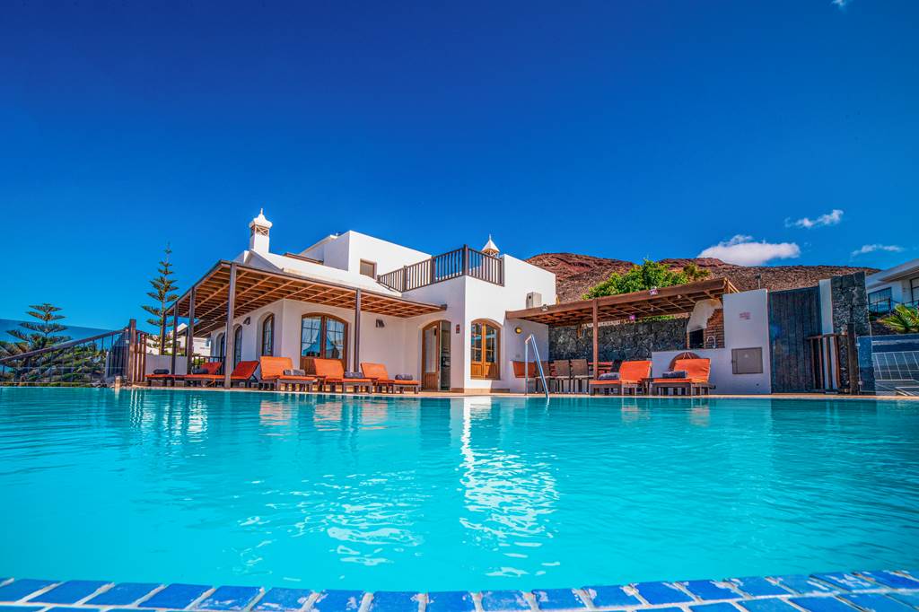 ACE_86350_Villa_Ocean_View_1123_13.jpg