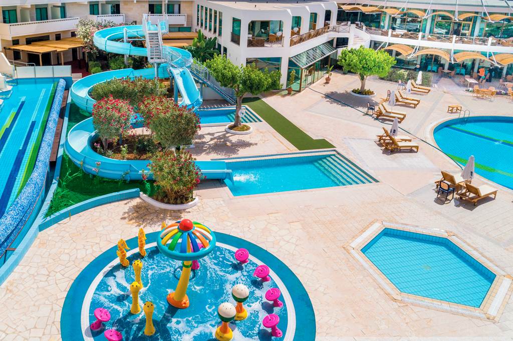 PFO_179_Constantinou_Bros_Athena_Beach_Hotel_0721_24.jpg