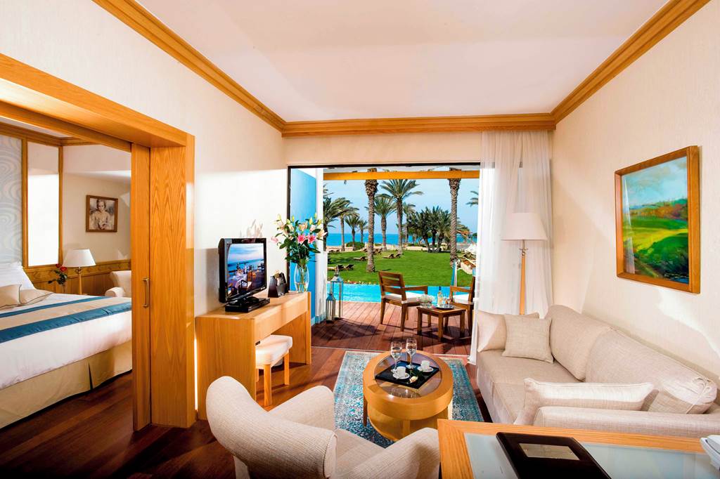 PFO_68653_Constantinou_Bros_Asimina_Suites_0619_04.jpg