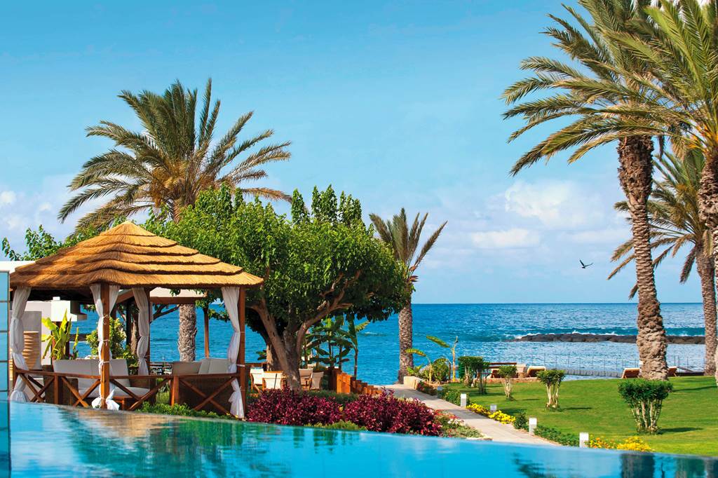 PFO_68653_Constantinou_Bros_Asimina_Suites_0124_02.jpg