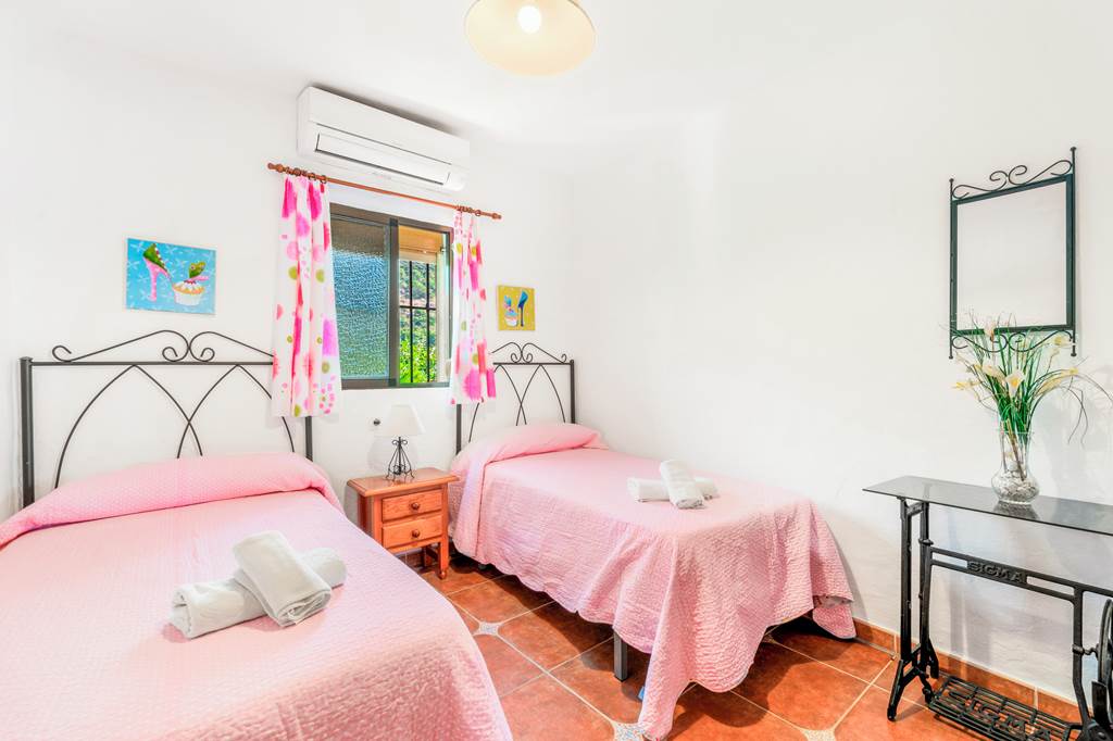 AGP_84818_Villa_Cecilia_Sol_0624_07.jpg