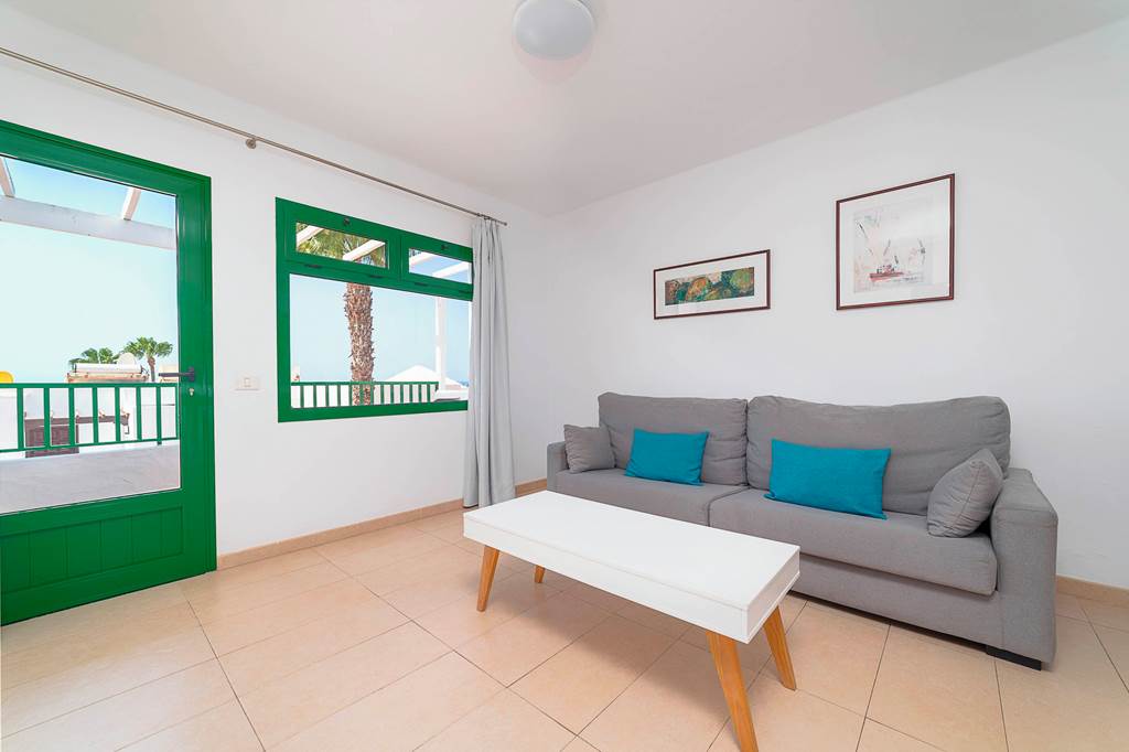 ACE_89196_Elena_Apartments_ACE_0125_05.jpg