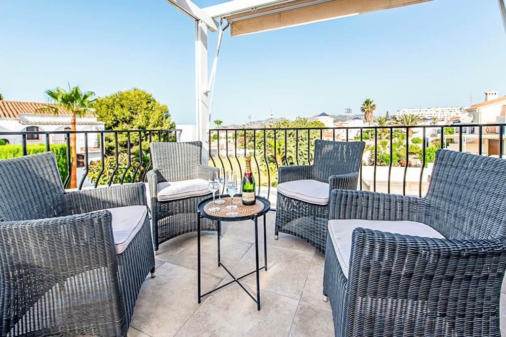 AGP_84684_Villa_Pauline_1222_01.jpg