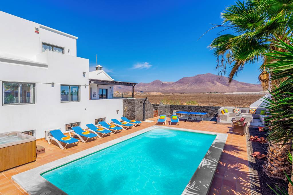 ACE_85755_Villa_Victoria_Lanzarote_0524_01.jpg
