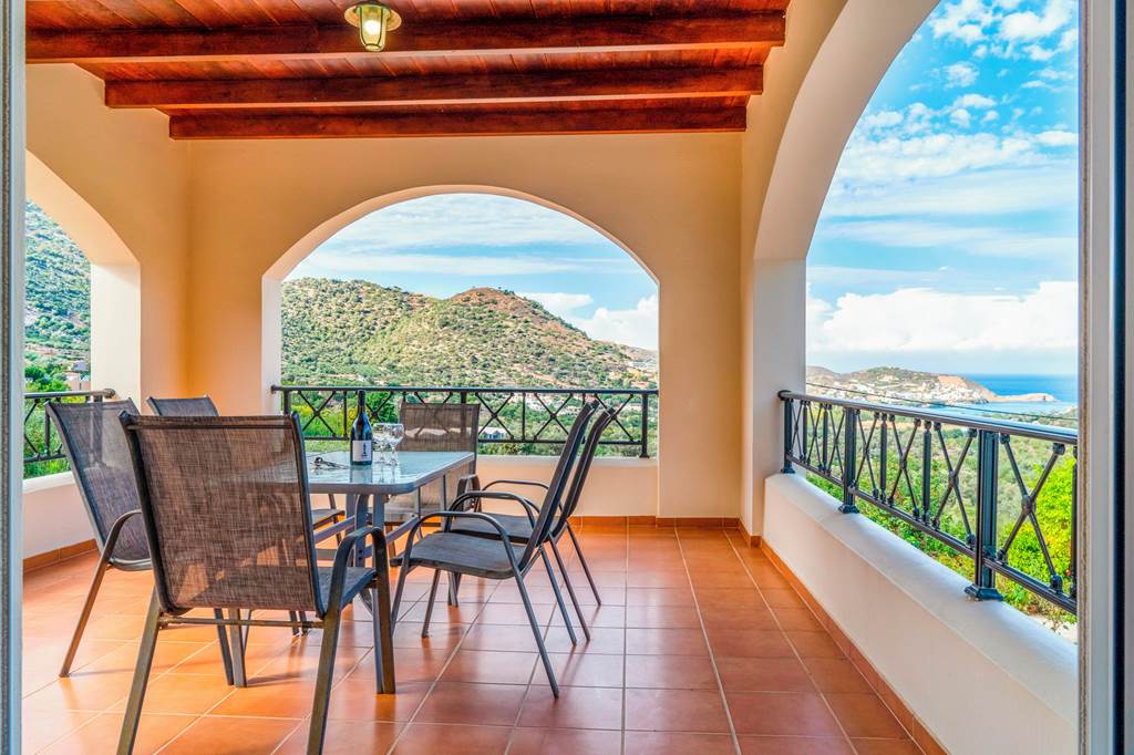 HER_86700_Villa_Kostis_Bali_1223_02.jpg