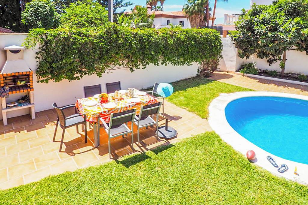 AGP_83589_Villa_Victoria_Nerja_0222_03.jpg