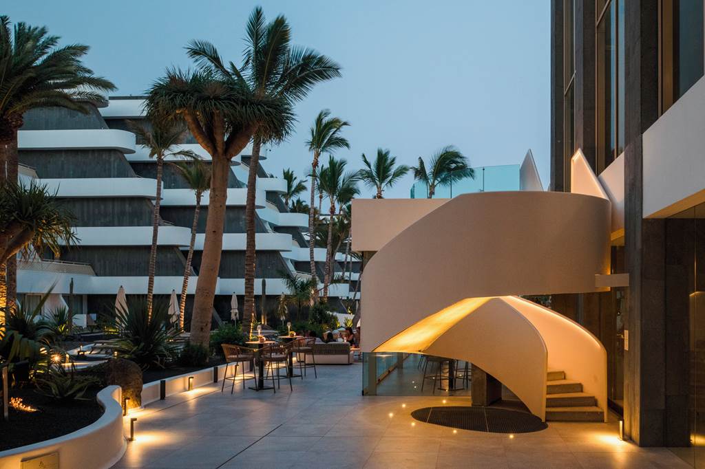 ACE_70422_Plus_Fariones_Suite_Hotel_1024_06.jpg