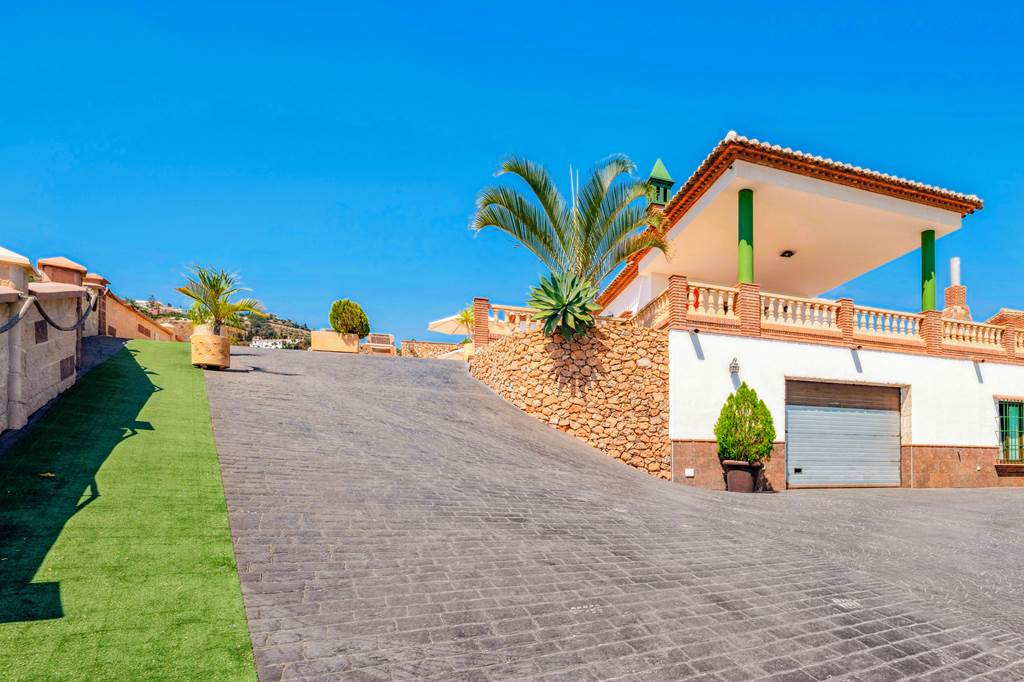 AGP_75186_Villa_Barranco_del_Puerto_0824_02.jpg