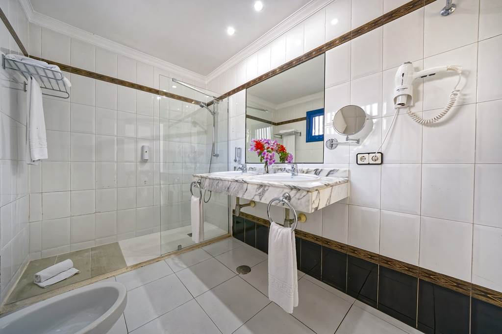 ACE_70148_LABRANDA_El_Dorado_Apartments_0322_08.jpg