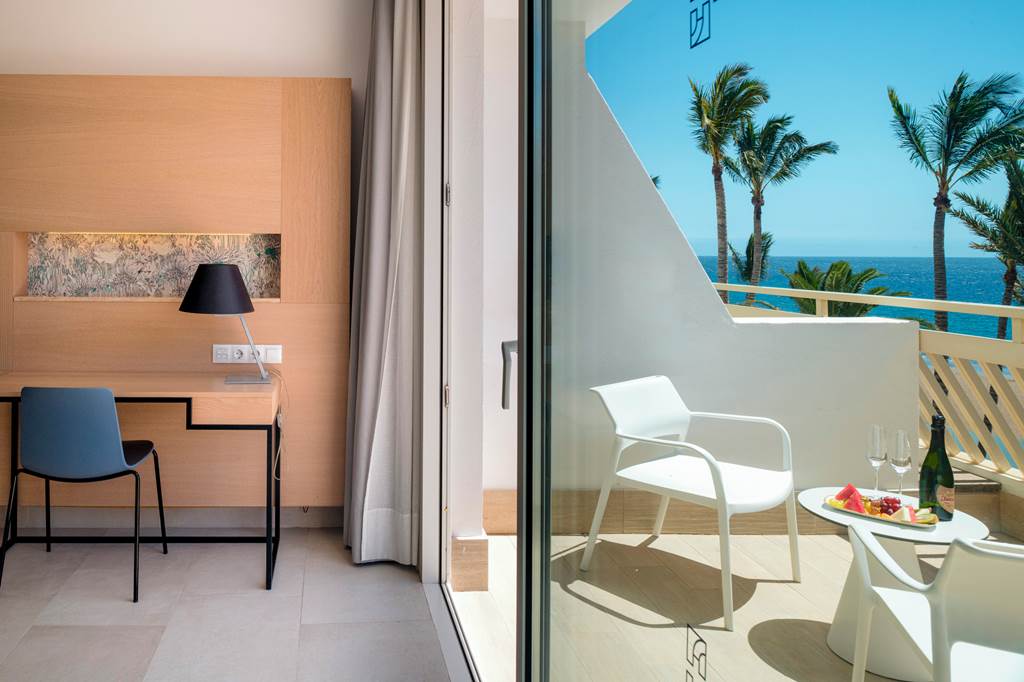 ACE_70422_Plus_Fariones_Suite_Hotel_1123_11.jpg