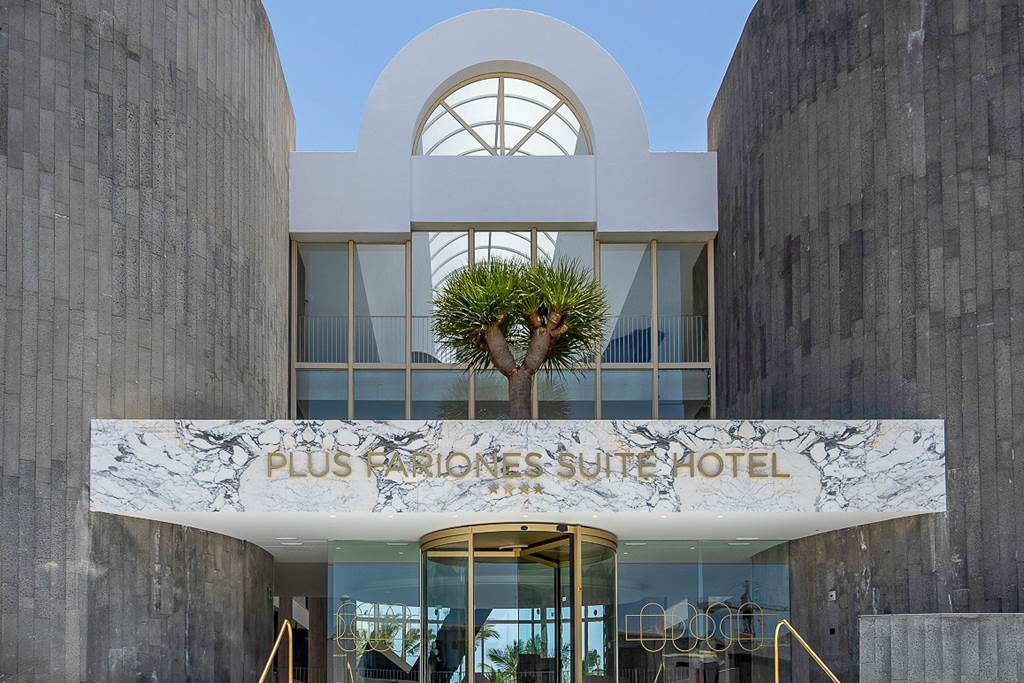ACE_70422_Plus_Fariones_Suite_Hotel_0823_03.jpg