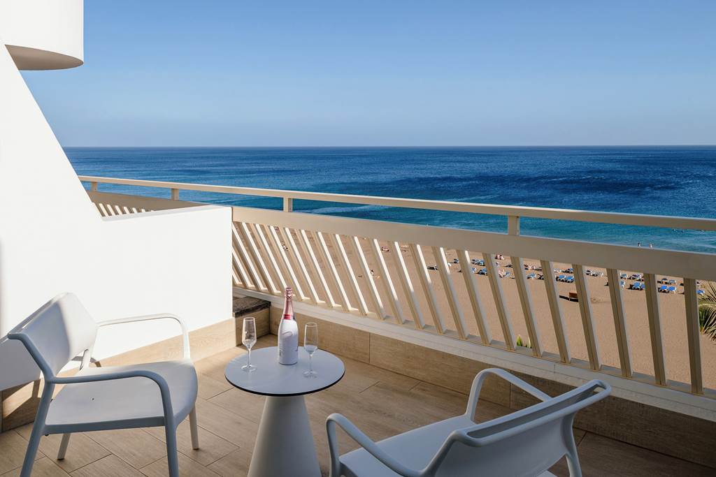 ACE_70422_Plus_Fariones_Suite_Hotel_1123_03.jpg