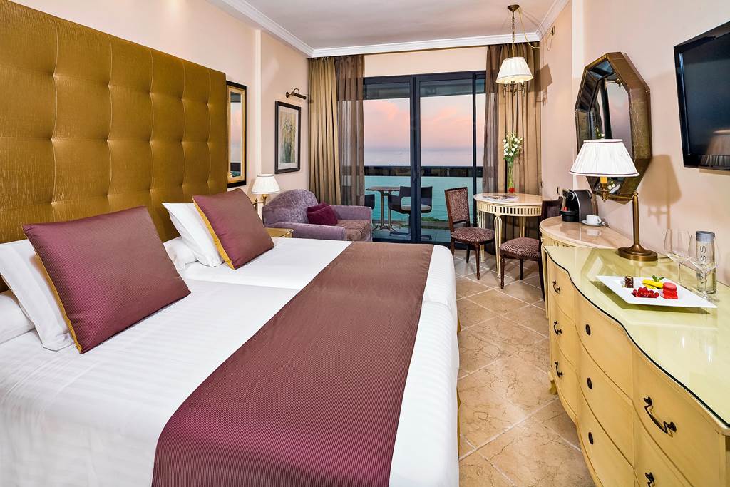 AGP_83_Hotel_Don_Pepe_A_Gran_Melia_Hotel_1018_01.jpg