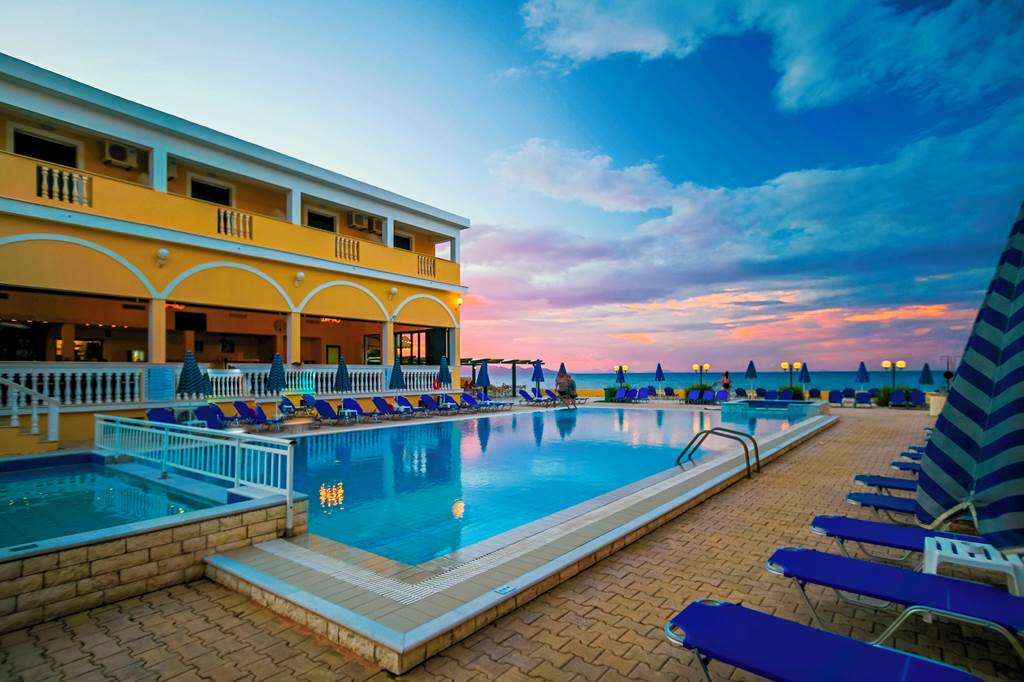 ZTH_81232_Konstantin_Beach_Hotel_0822_05.jpg