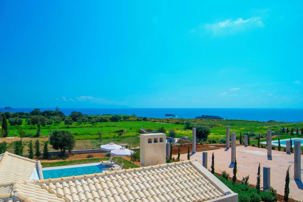 EFL_85541_Villa_Poly_0623_15.jpg