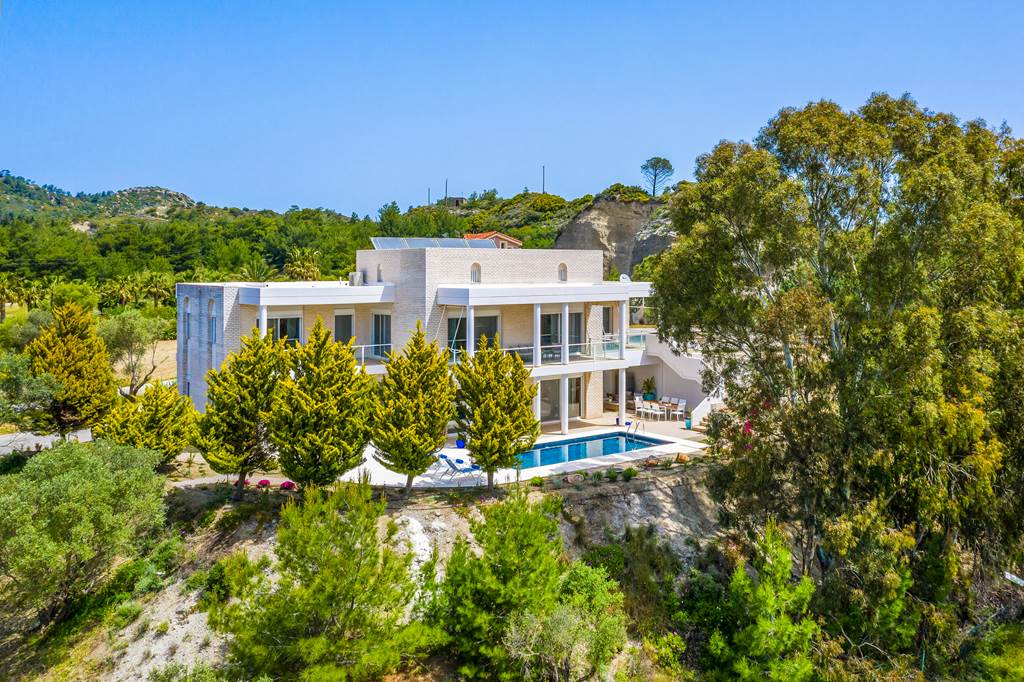 RHO_83856_Pastida_Hill_Top_Villa_0522_03.jpg