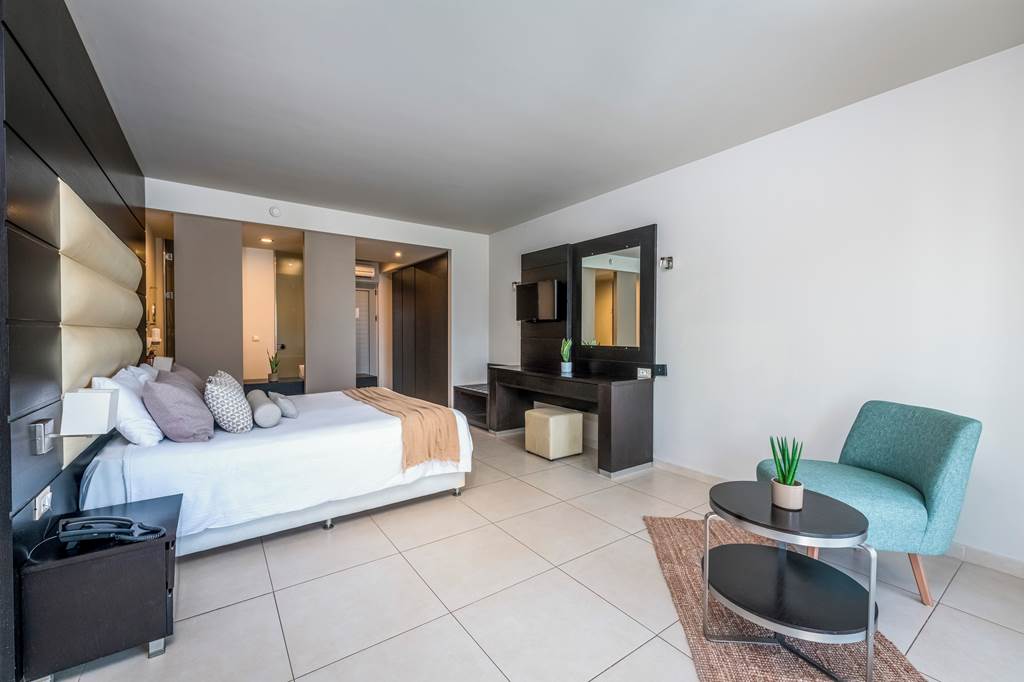 KGS_84726_E_GEO_Easy_Living_Family_Resort_1222_29.jpg