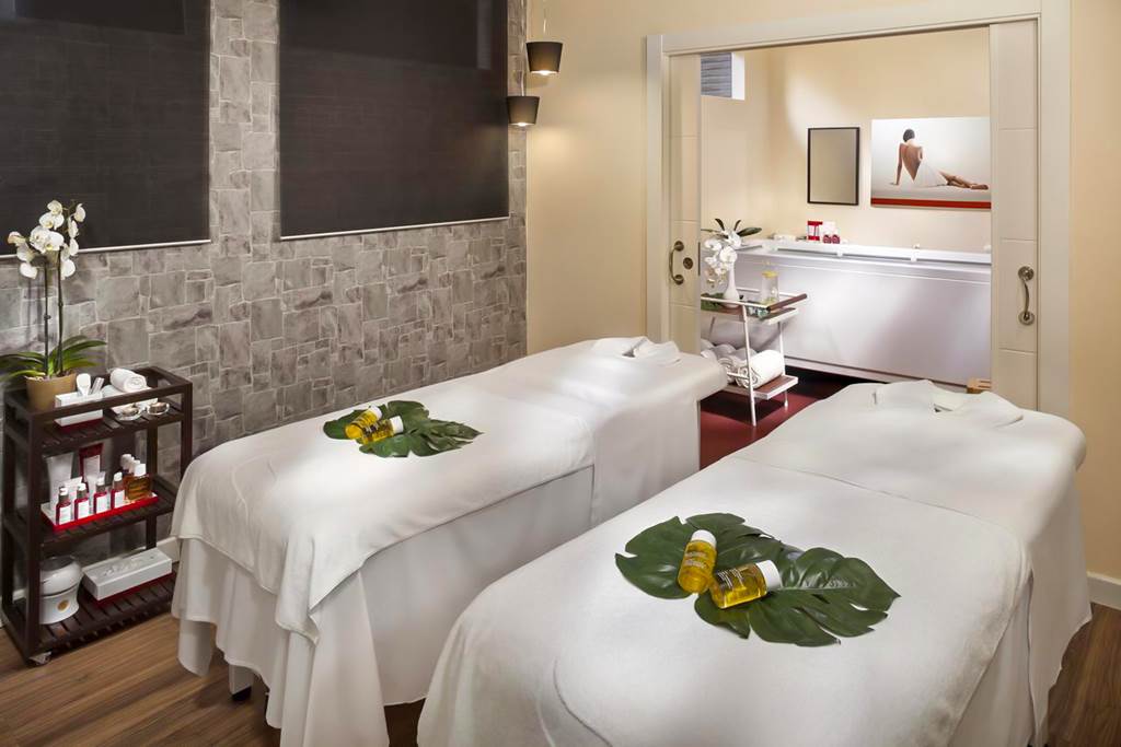 AGP_83_Hotel_Don_Pepe_A_Gran_Melia_Hotel_0322_01.jpg