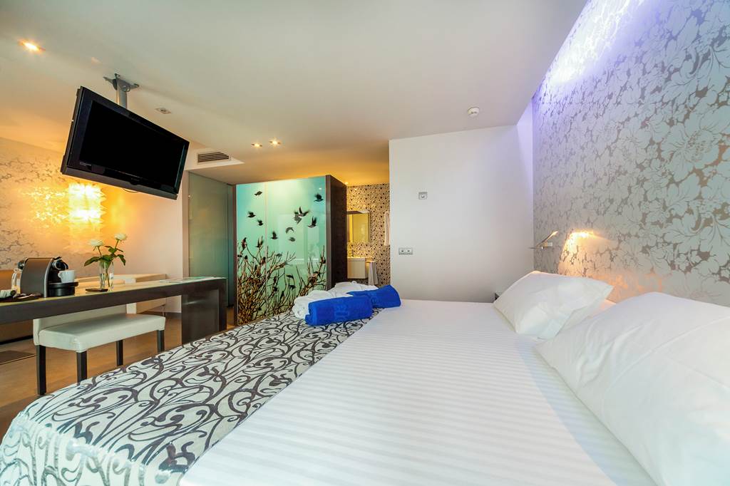 MAH_70650_Barcelo_Hamilton_1023_01.jpg