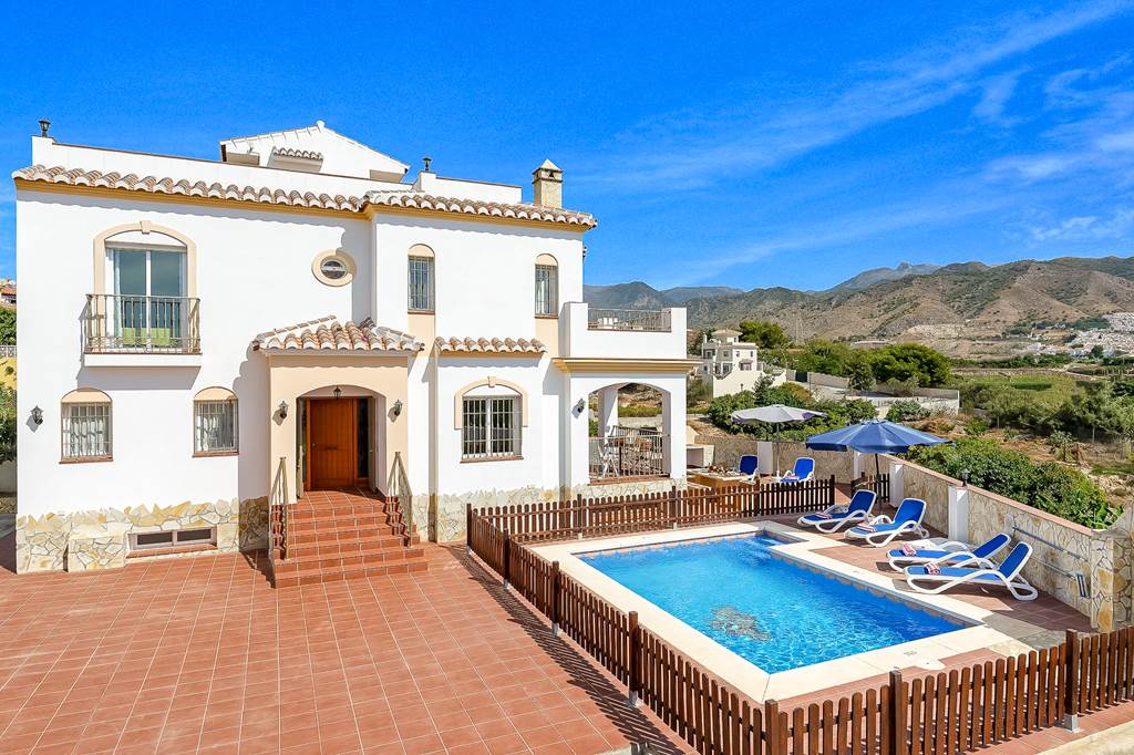 AGP_75069_Villa_Mango_0317_02.jpg
