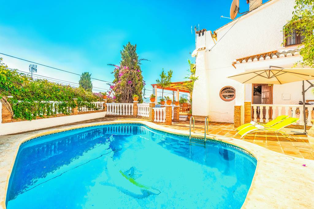 AGP_79811_Villa_Capistrano_0724_09.jpg