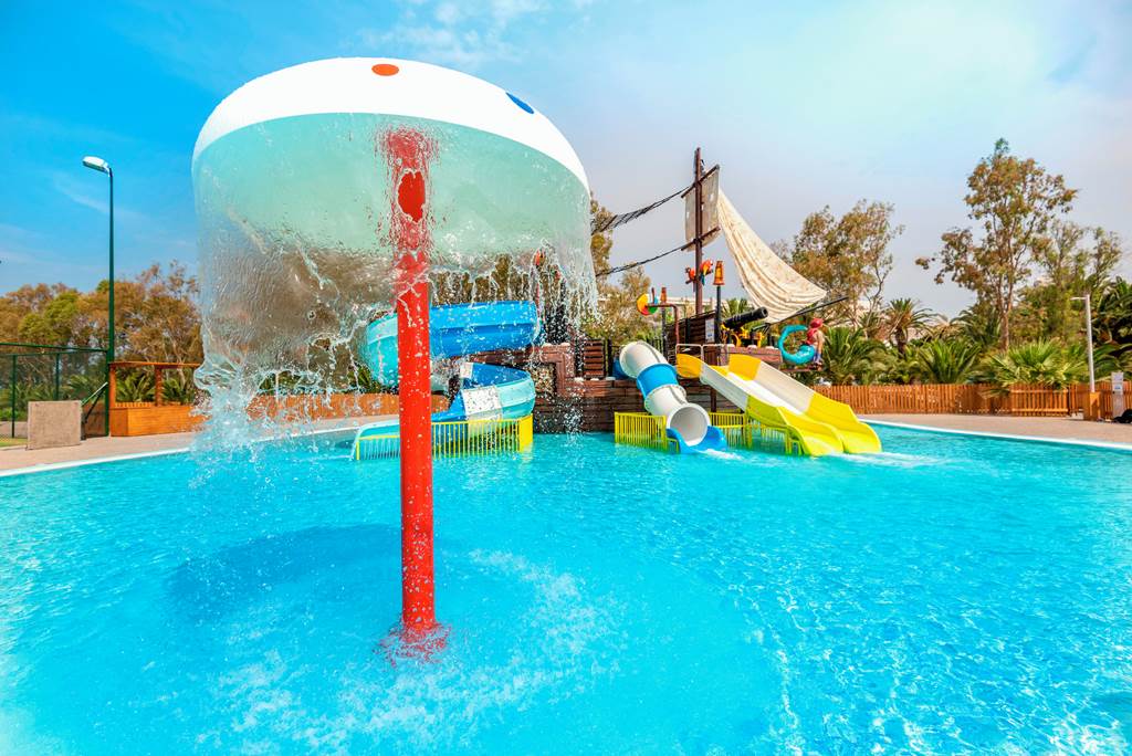 KGS_84166_Caravia_Beach_0922_24.jpg