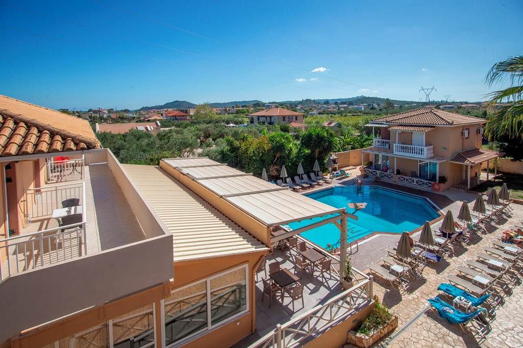 ZTH_71638_Maria_Studios_&_Apartments_1124_02.jpg