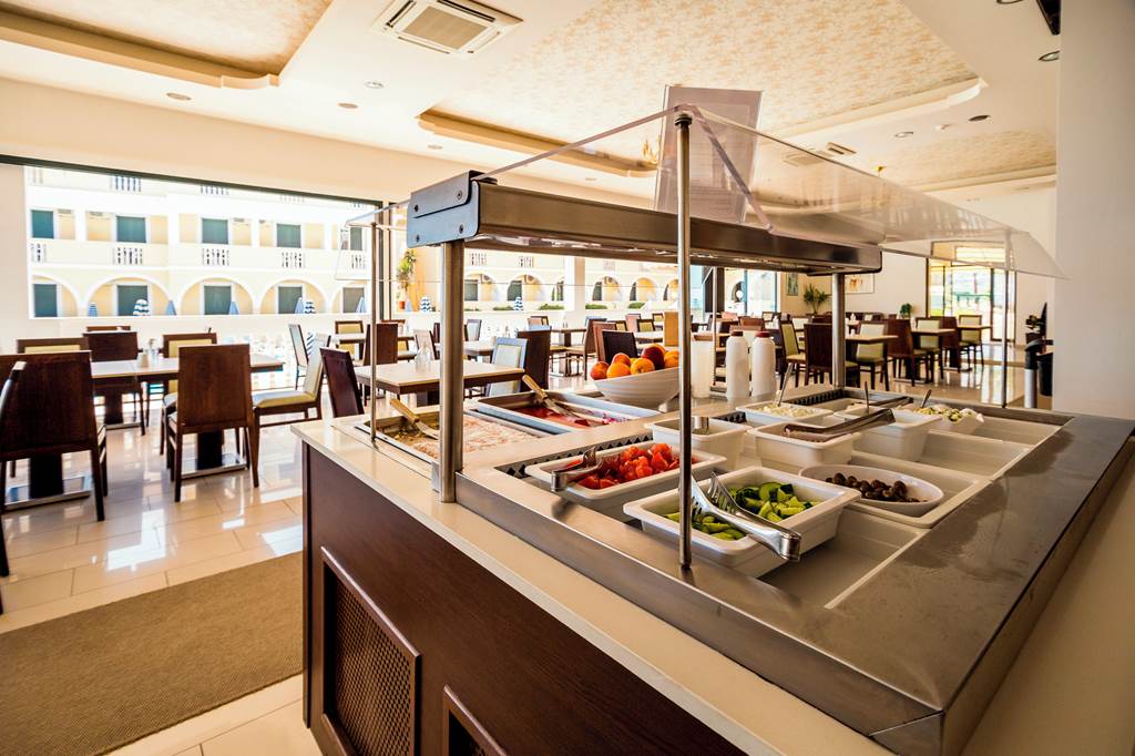 ZTH_81232_Konstantin_Beach_Hotel_0822_02.jpg