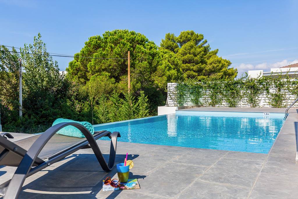 EFL_86467_Villa_La_Mer_1123_02.jpg