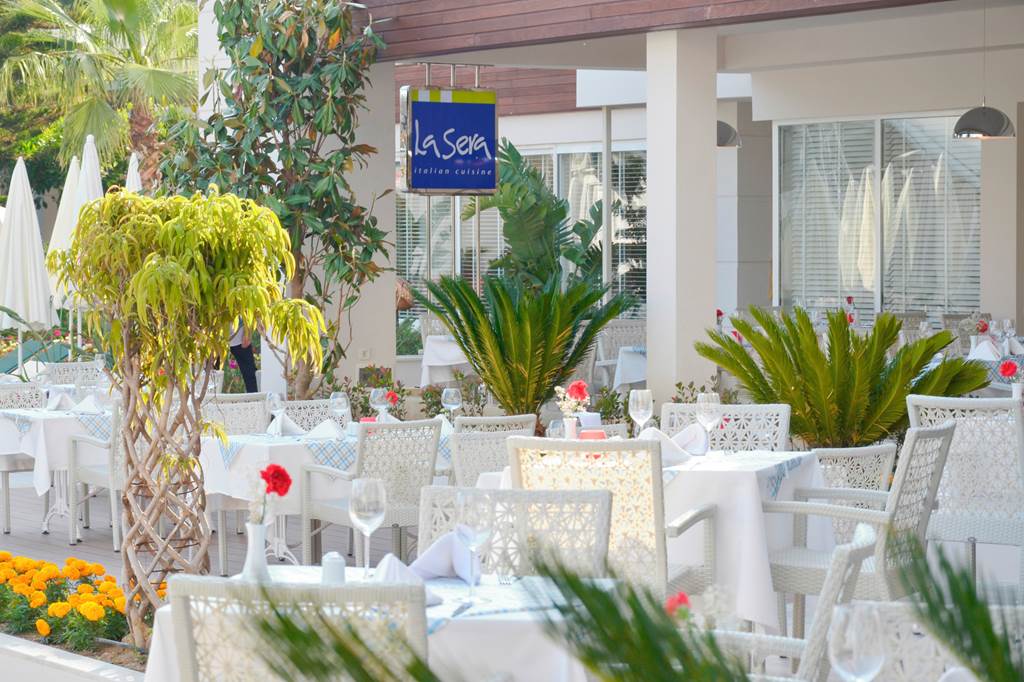 AYT_81431_Side_Resort_Hotel_1119_10.jpg