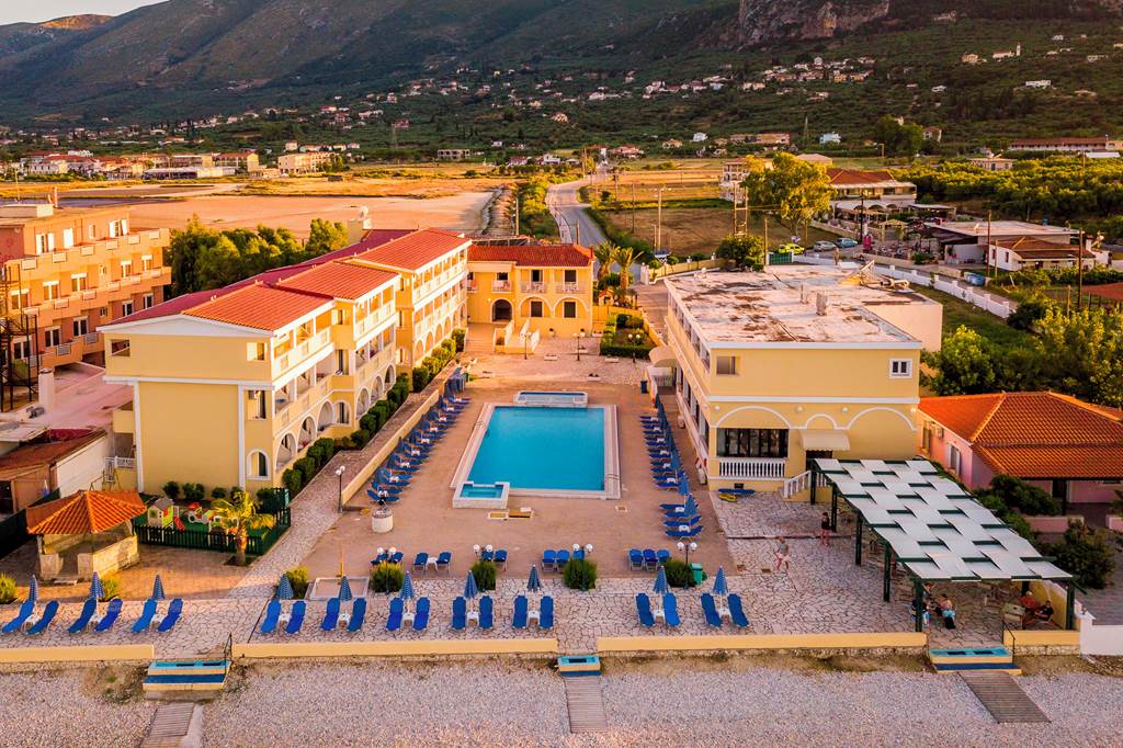 ZTH_81232_Konstantin_Beach_Hotel_0822_03.jpg
