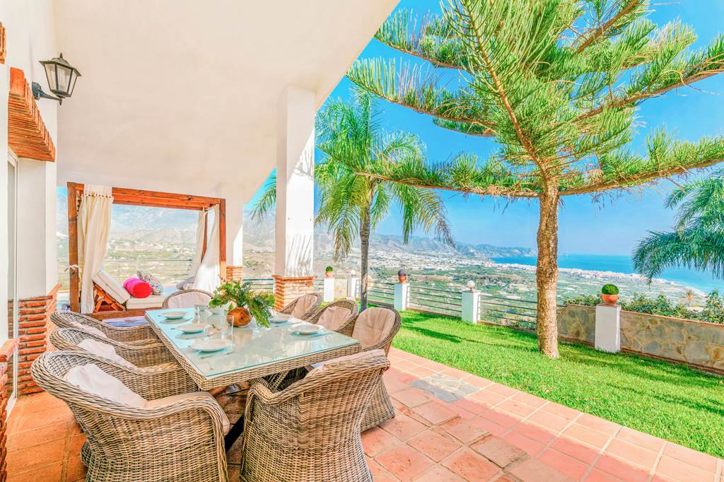 AGP_77720_Villa_Alcauhey_1124_13.jpg