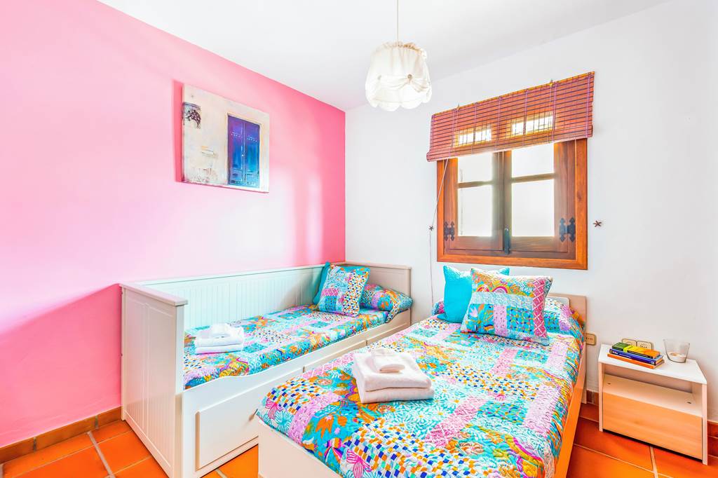 AGP_79811_Villa_Capistrano_0724_05.jpg