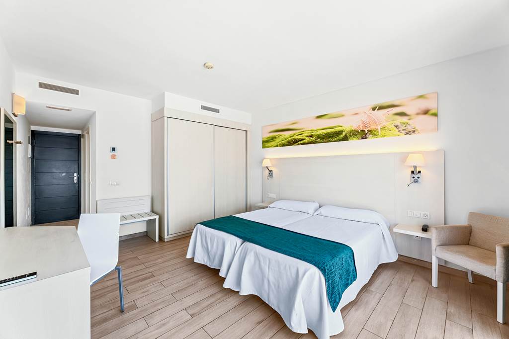 ACE_442_Hotel_THB_Flora_0823_11.jpg